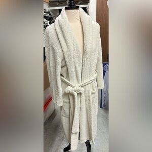 barefoot dreams cream white cozychic adult cozy bath robe Size 1/ small